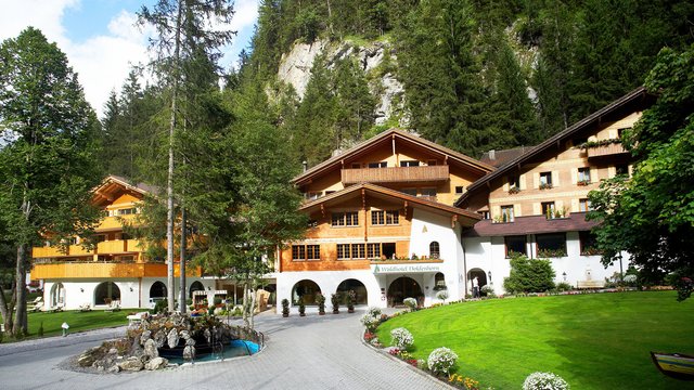 Waldhotel Doldenhorn, Kandersteg