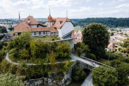 Schloss Laupen, Laupen