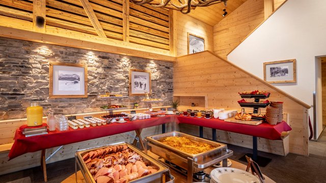 Sonntags-Brunch im Bergrestaurant Käserstatt