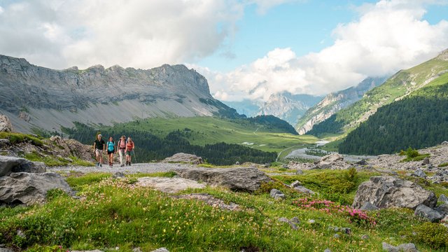 Sunnbüel, Kandersteg, Adelboden-Lenk-Kandersteg
