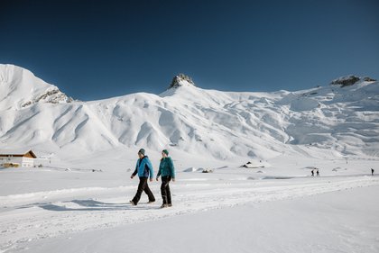 Winterwandern auf der Engstligenalp, Adelboden-Lenk-Kandersteg