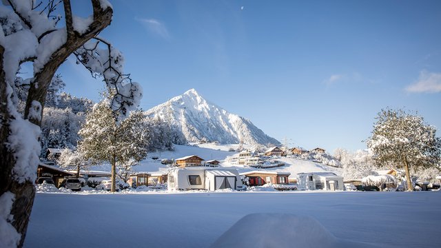 Wintercamping Stuhlegg, Krattigen, Ferienregion Interlaken