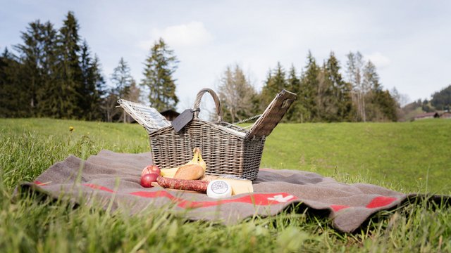 Picknick-Korb, Gstaad