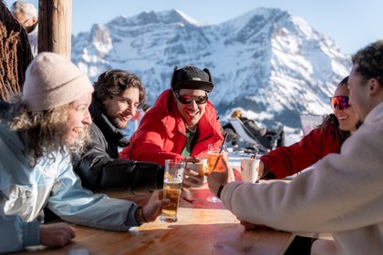 Après-Ski auf der Tschentenalp, Adelboden-Lenk-Kandersteg