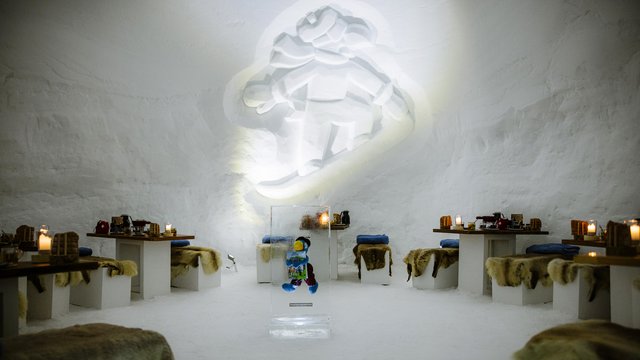 Engstligenalp fondue igloo