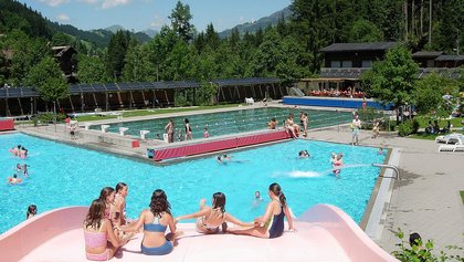 Schwimmbad Zweisimmen, Ferienregion Interlaken