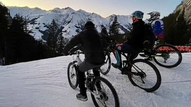 Snowbike-Abenteuer auf der Elsigenalp
