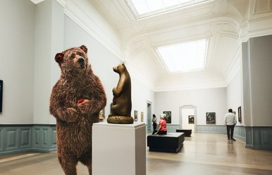 Bär im Museum für Kommunikation, Destination Bern