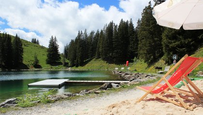 Alpenstrand Brandsee auf der Elsigenalp, Adelboden-Lenk-Kandersteg