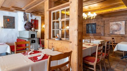  Hotel-Restaurant du Cerf, Jura & Drei-Seen-Land